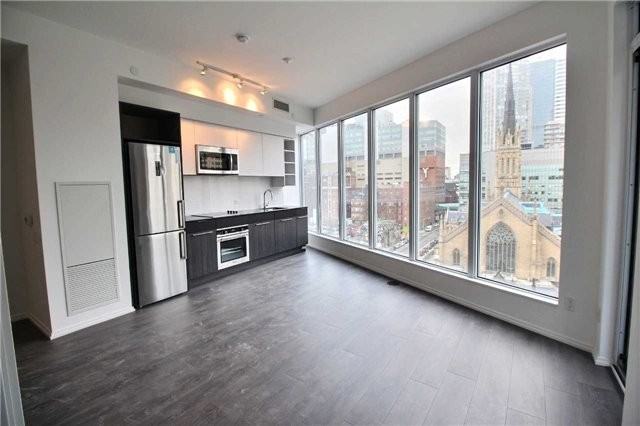 68 Shuter Street #908