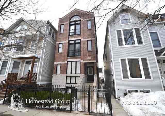 3042 N Racine Ave #2