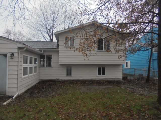 941 Jean Ave - Photo 2 of 5