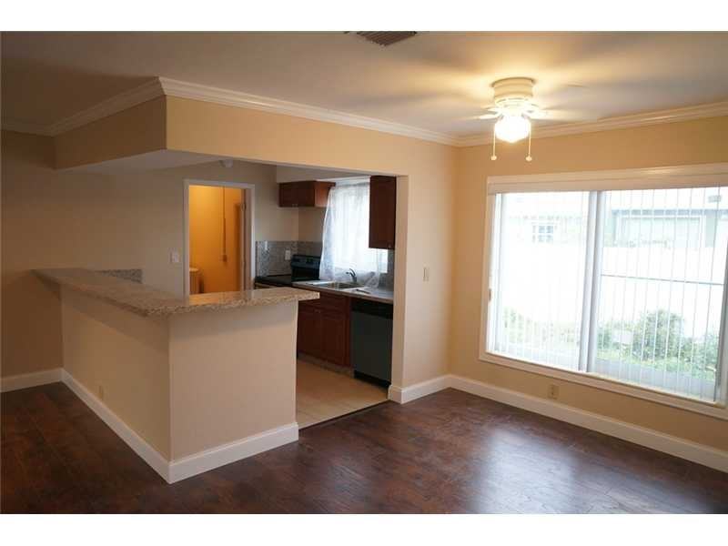 2239 Rodman St - Photo 3 of 9