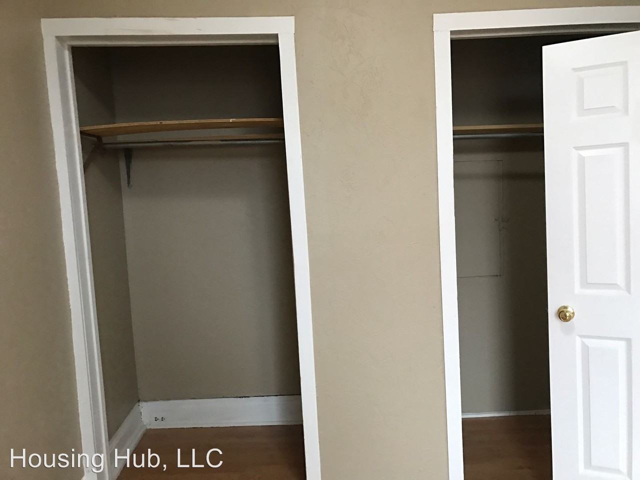 123 1/2 Main St - Photo 2 of 5