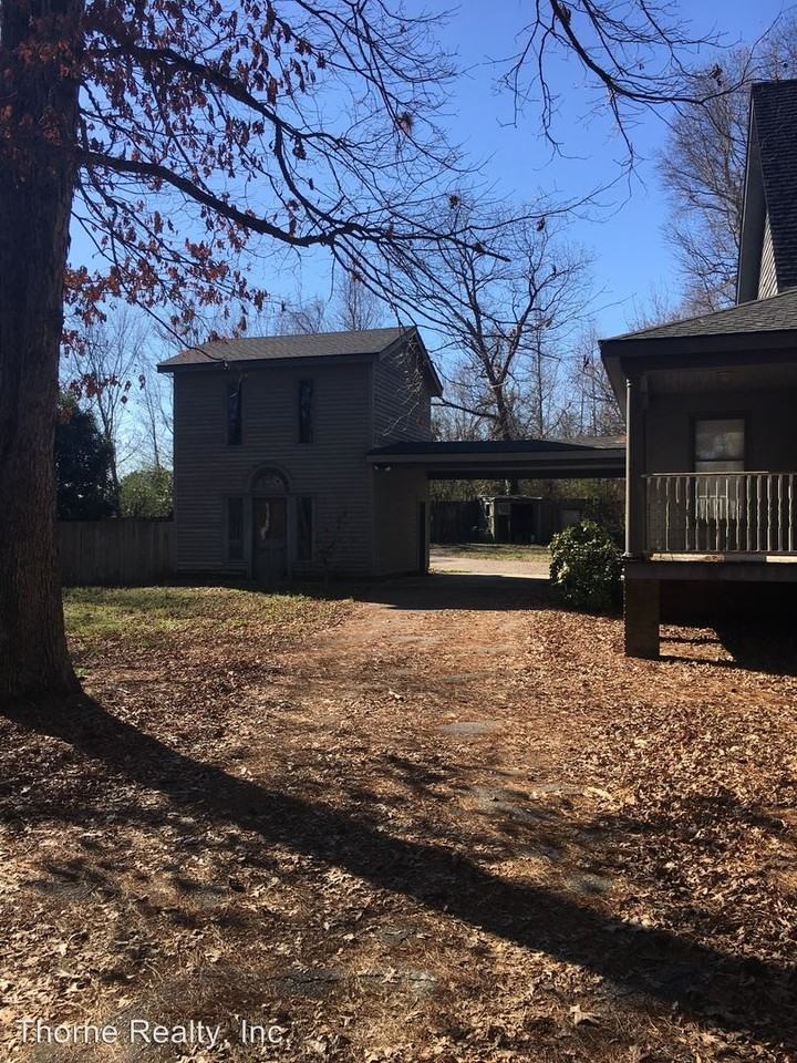 3848 Dortches Blvd - Photo 3 of 15