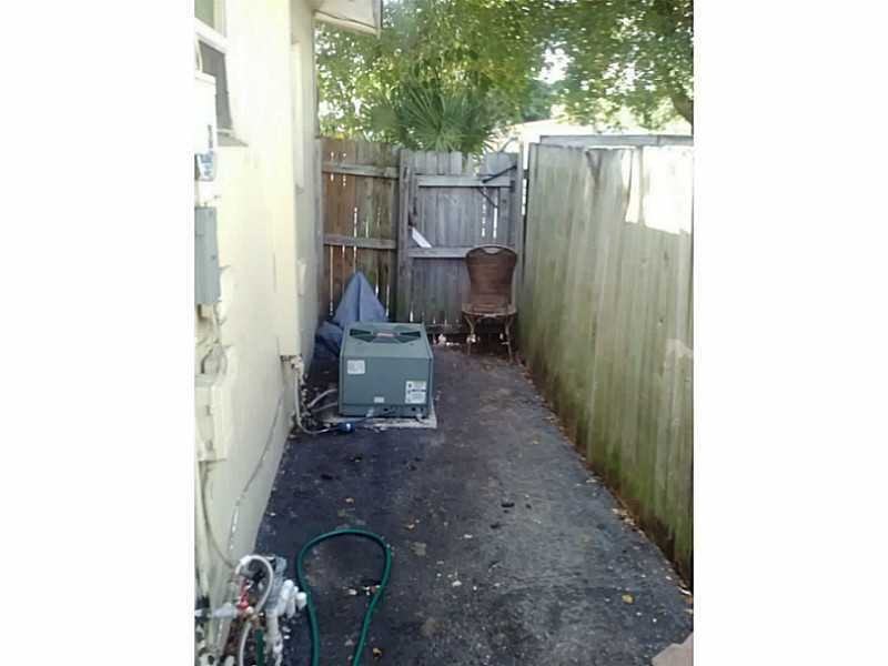 1300 NE 2nd Ave WEST - Photo 2 of 6