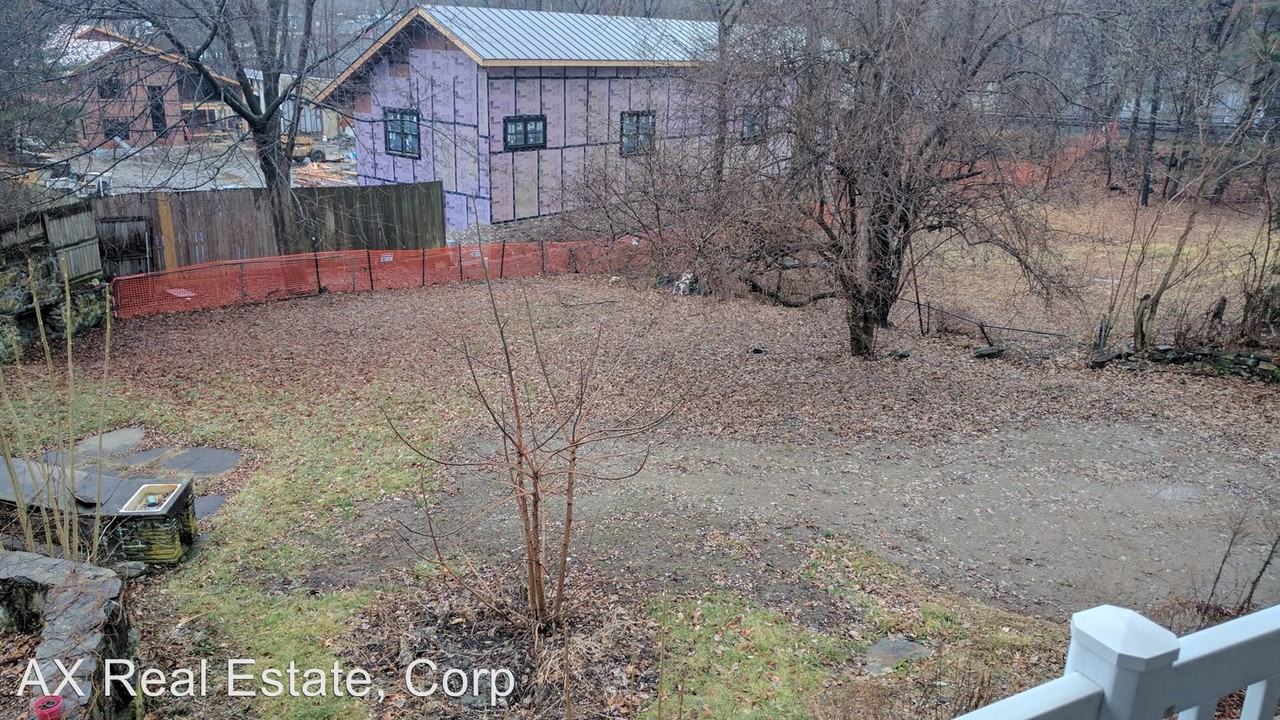 12 Maple Ave - Photo 3 of 12