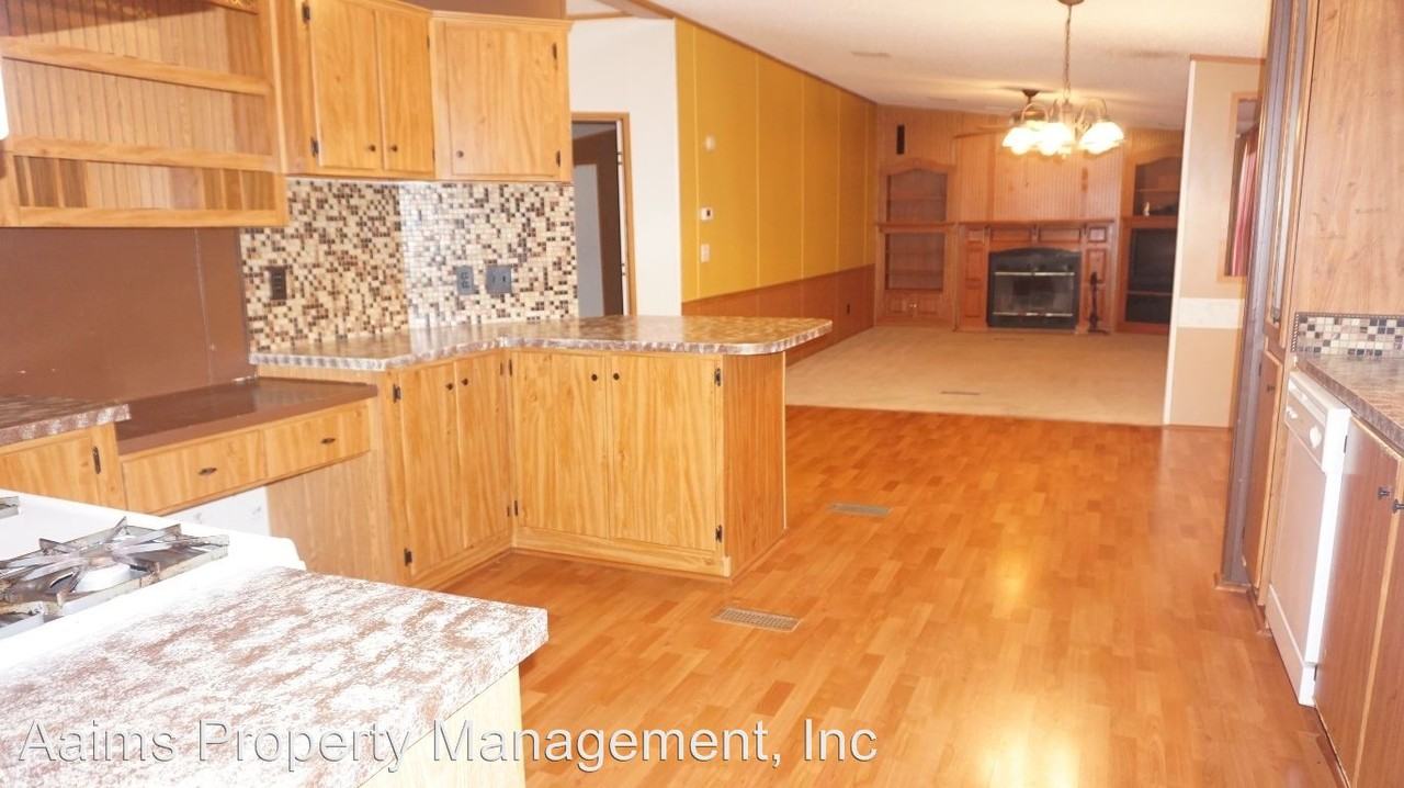 410 Scarboro Ln - Photo 3 of 49