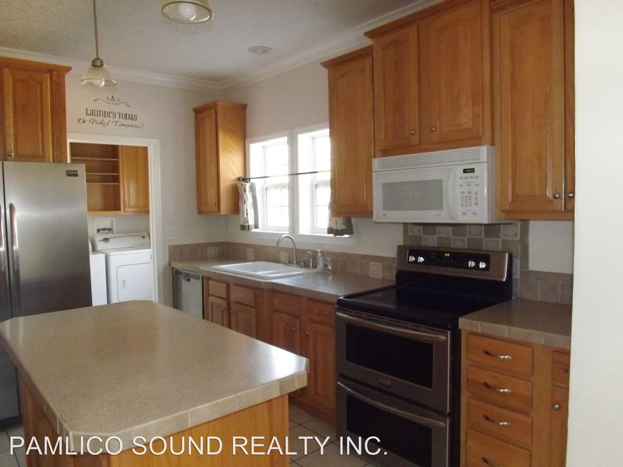 418 Indian Bluff Dr - Photo 2 of 17