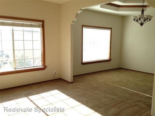 31210 Old River Rd - Photo 3 of 10