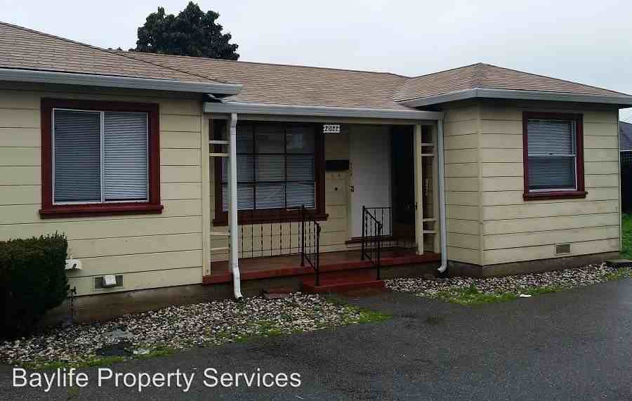 21158-21014 Hathaway Ave - Photo 2 of 9