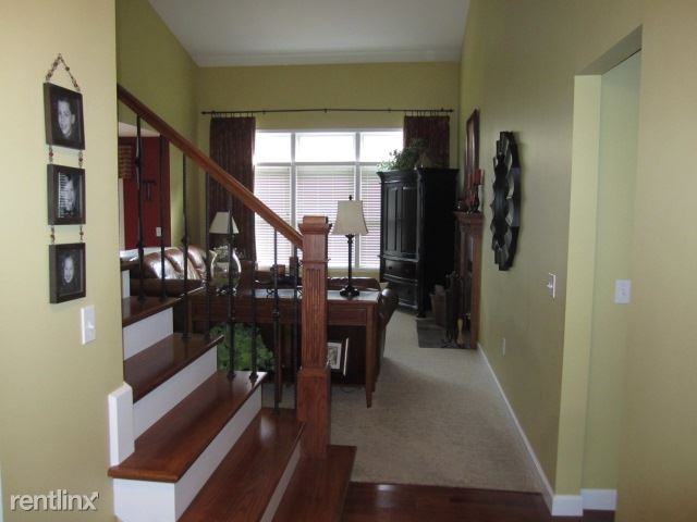 6108 Millbrook Dr - Photo 3 of 11