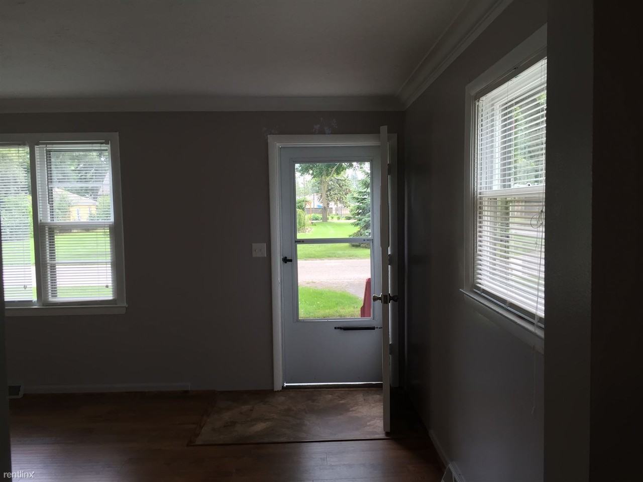 201 N 1st St - Photo 2 of 3