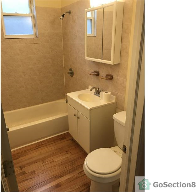 3322 W Maypole Ave - Photo 2 of 7