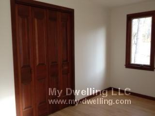 3600 N Green Bay Rd - Photo 2 of 7