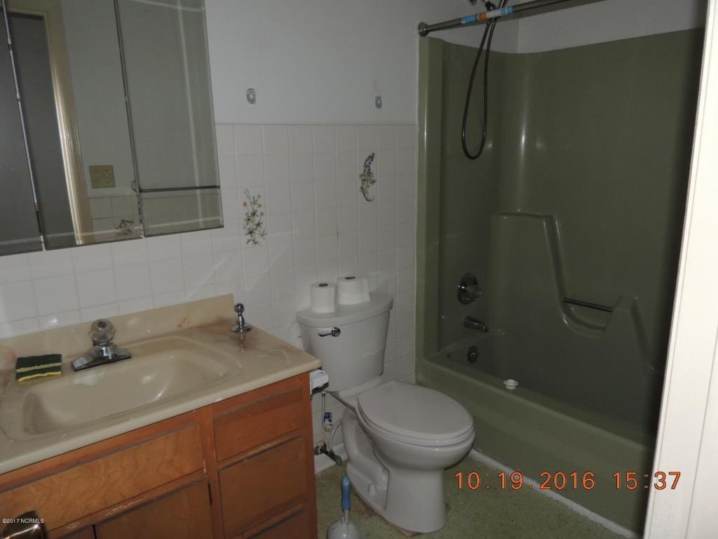 102 Epworth Drive - Photo 2 of 10