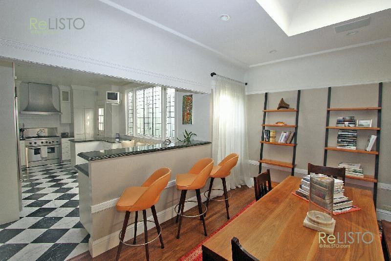 1209 Cole St - Photo 2 of 6