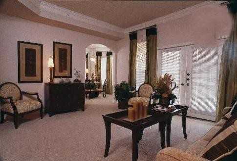 Allen St #B3 - Photo 2 of 4