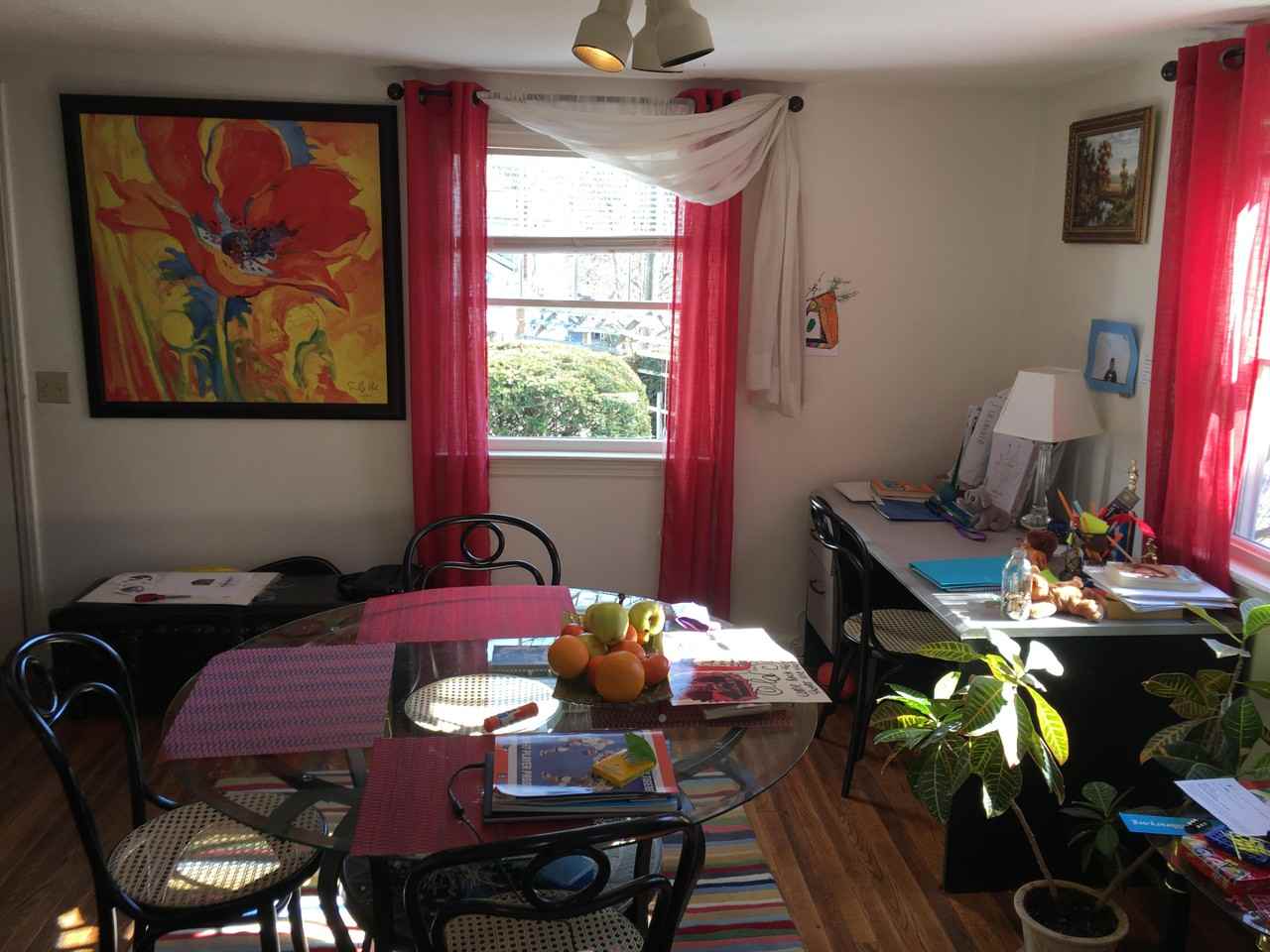 24 Sherwood Dr - Photo 3 of 11