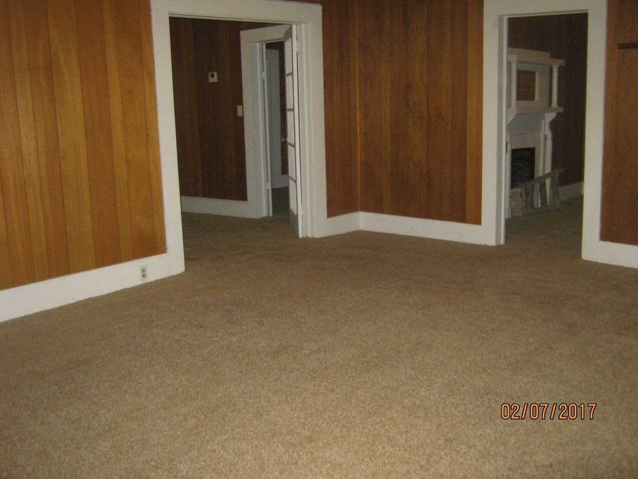 512 Darnell St - Photo 2 of 15