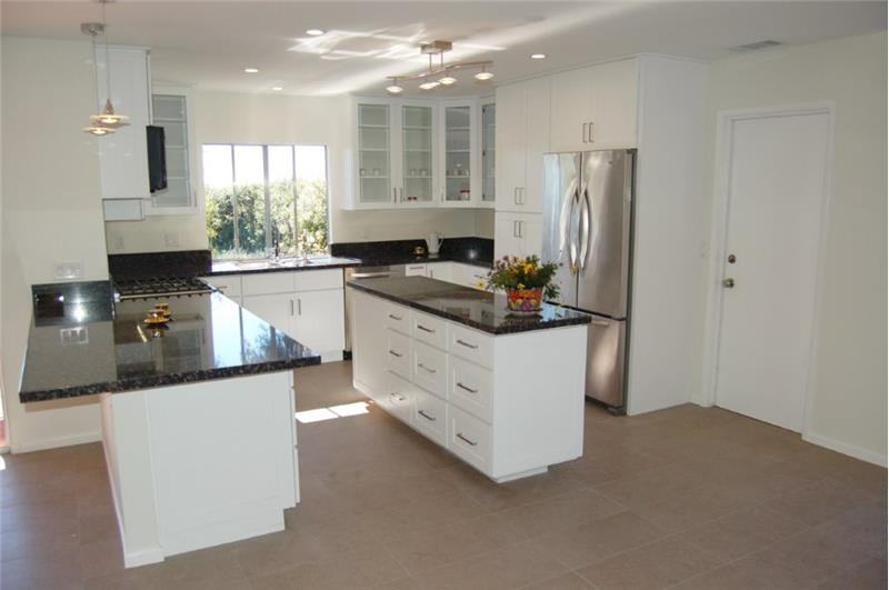 201 Selrose Ln - Photo 3 of 6