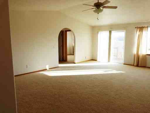 1292 Honey House Ln #B - Photo 2 of 7