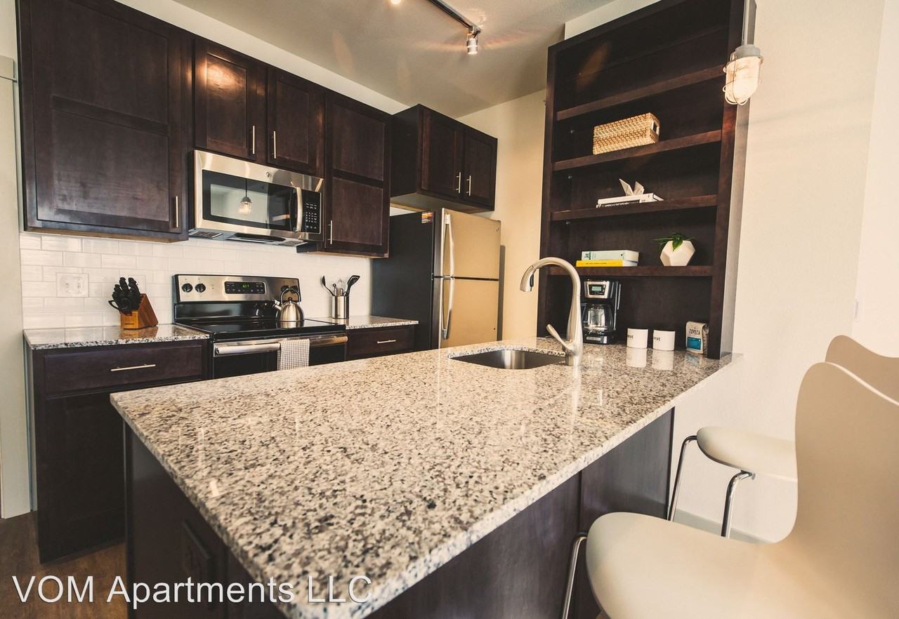 THRIVE Jenks 204 South Riverfront Drive - Photo 2 of 100