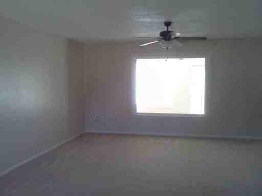 2465 Saddleridge Dr - Photo 3 of 17