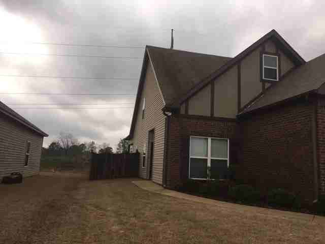 4664 Rosser Loop Dr - Photo 3 of 17