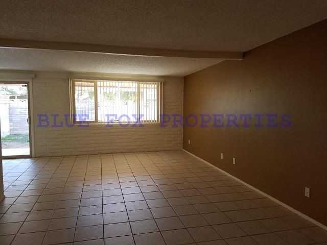 118 E Cholla Shadows Dr - Photo 2 of 10