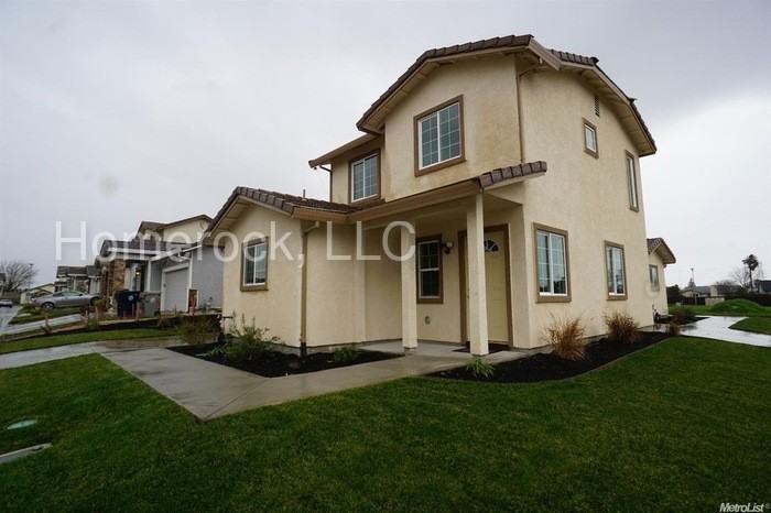 4600 Seanpatrick Dr - Photo 2 of 13