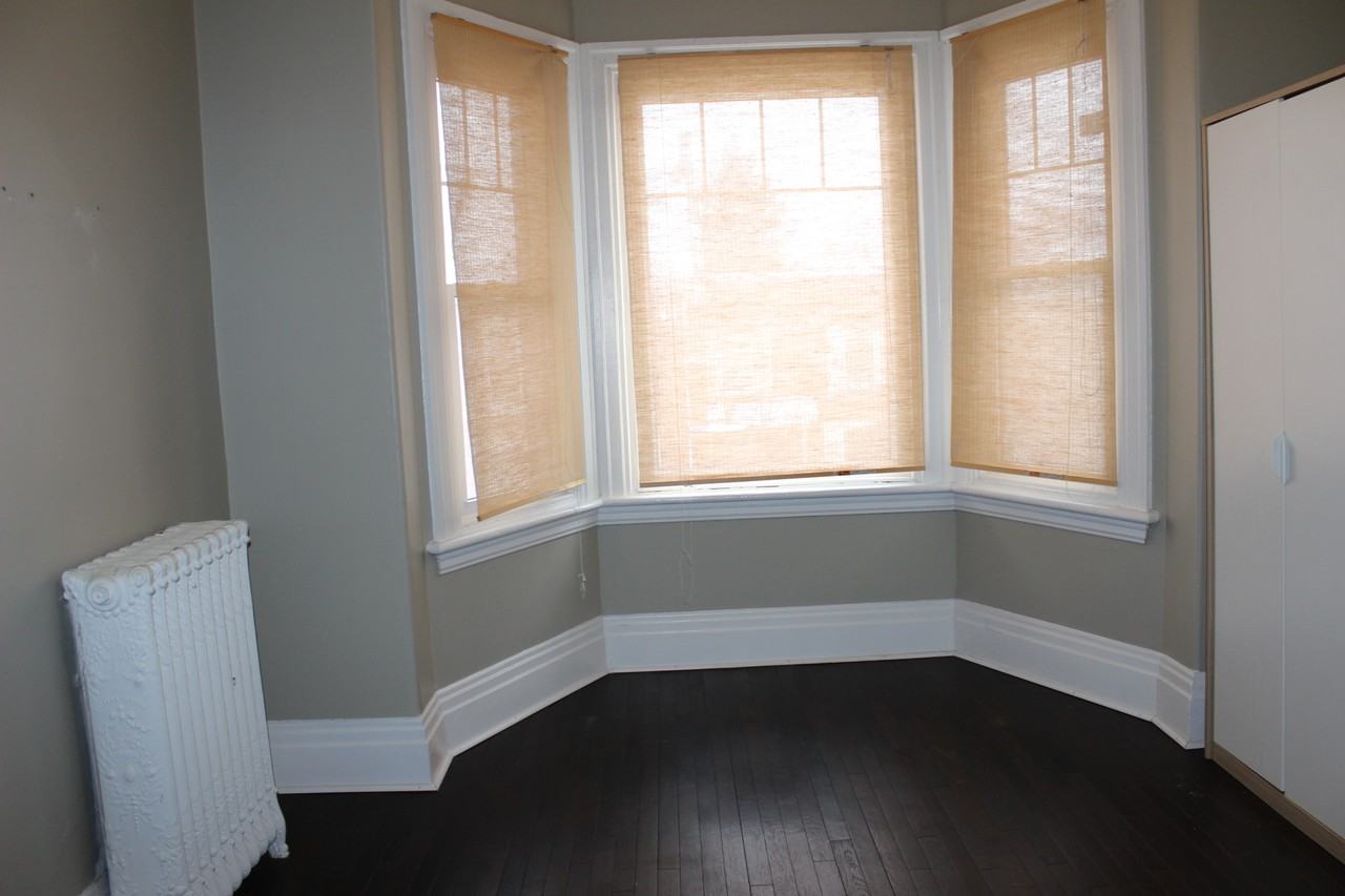 251 Barrie Street #2 - Photo 3 of 7