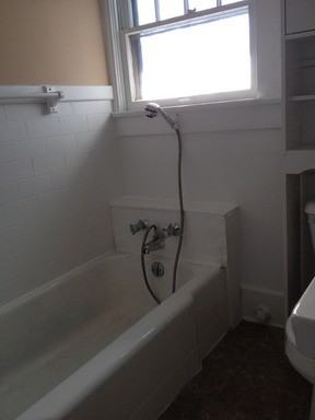 342 Lexington Ave - Photo 2 of 6