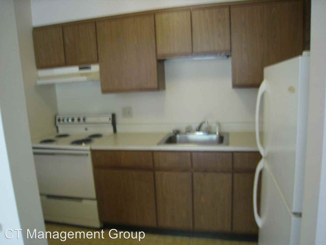 99-87 Cleveland St - Photo 3 of 5