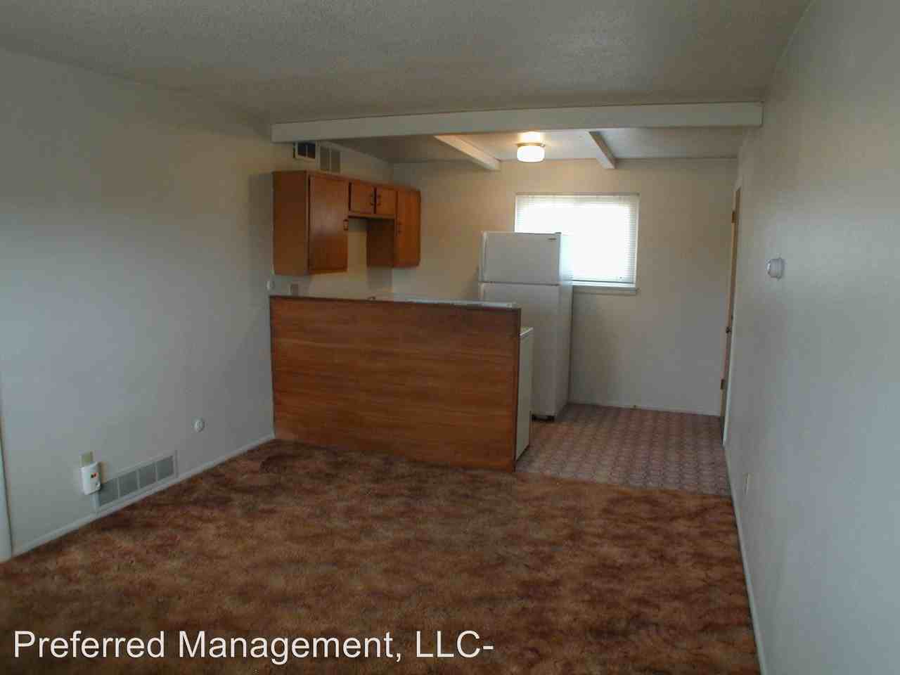 500-4-10 Melton St. - Photo 2 of 9