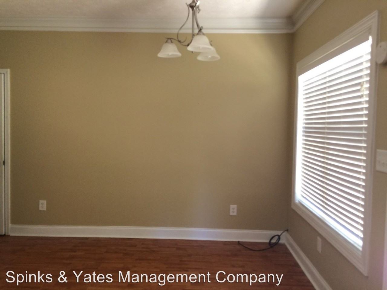 106 Copper Creek Dr - Photo 3 of 6