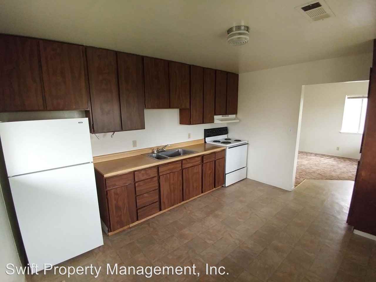 3500-3654 Railroad Ave - Photo 3 of 9