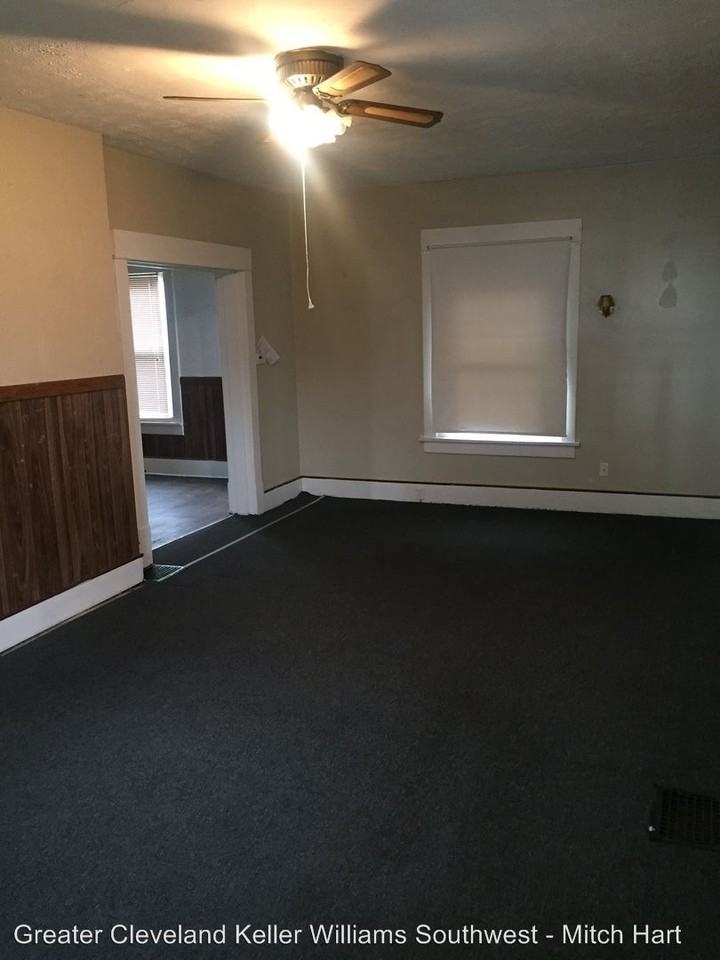 48001-48899 Canton Ave - Photo 3 of 12