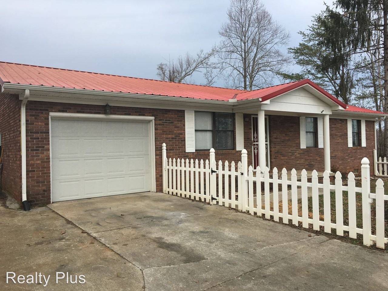 260 Asheville Hwy - Photo 2 of 10