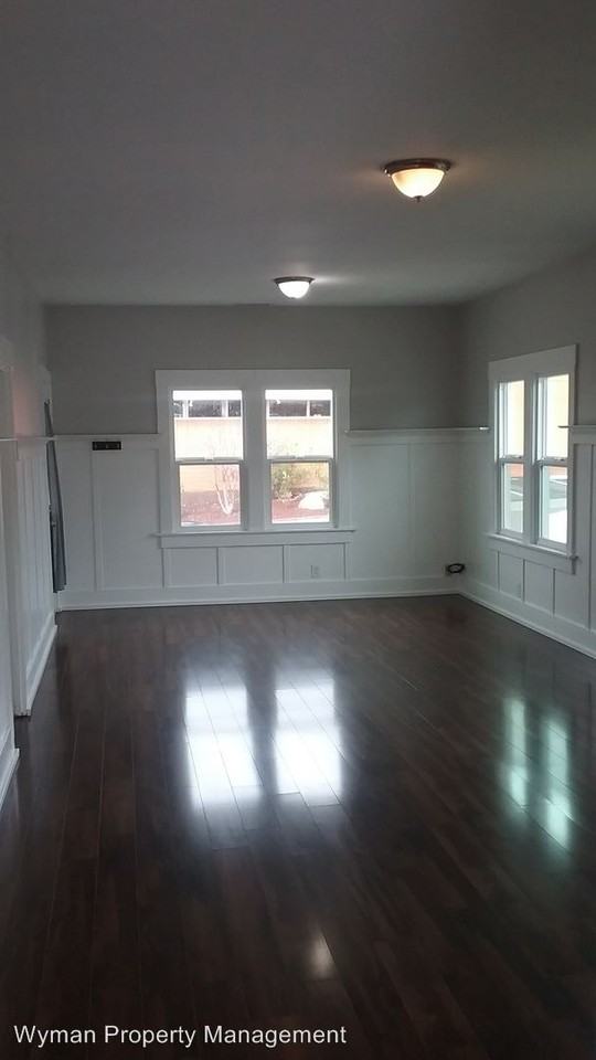 299 Spring St - Photo 3 of 9