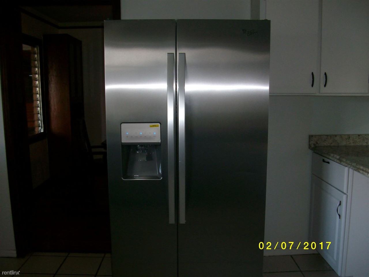 920 Alicia Ave - Photo 3 of 6