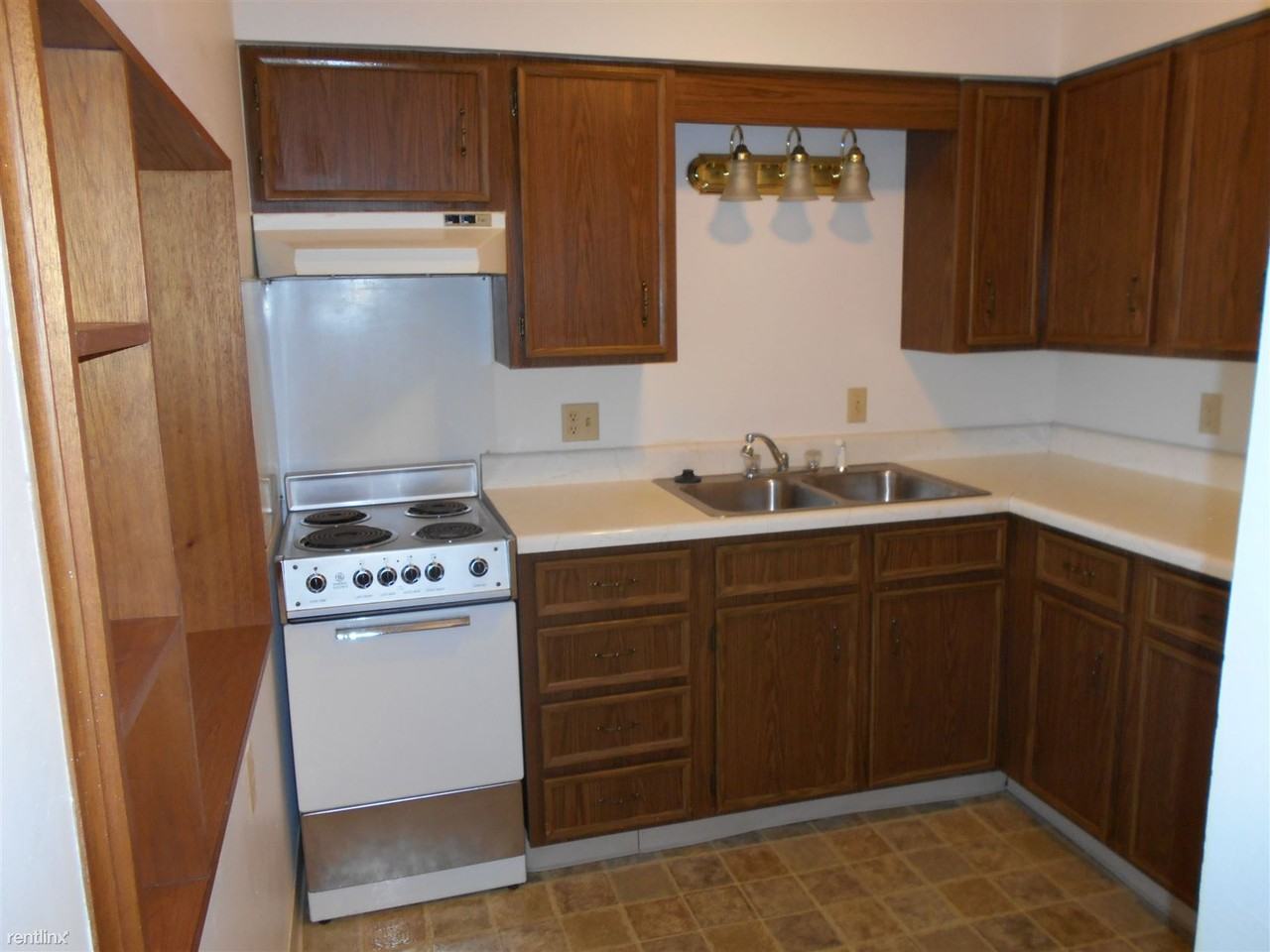 210 E 13th St - Photo 3 of 10