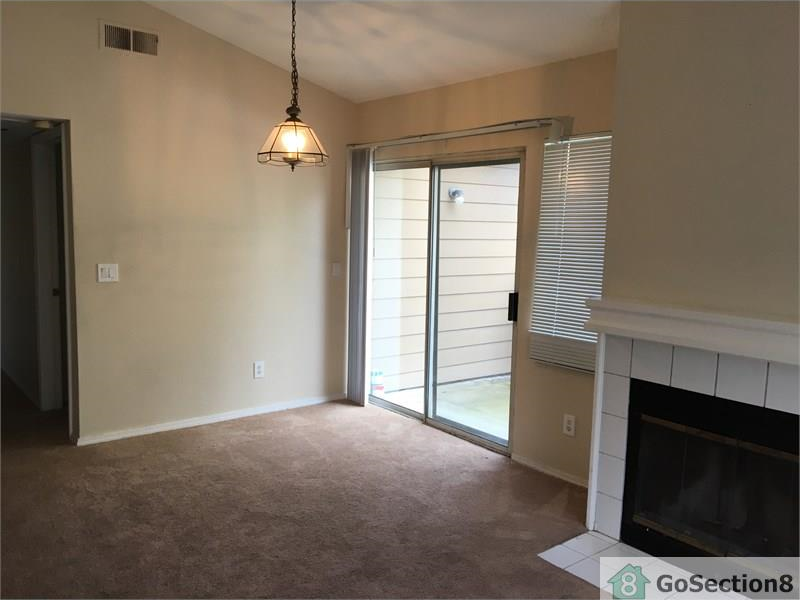 2522 Alveswood Cir - Photo 2 of 12
