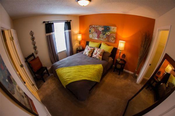 Gateway Apartments LLC - Photo 3 of 6