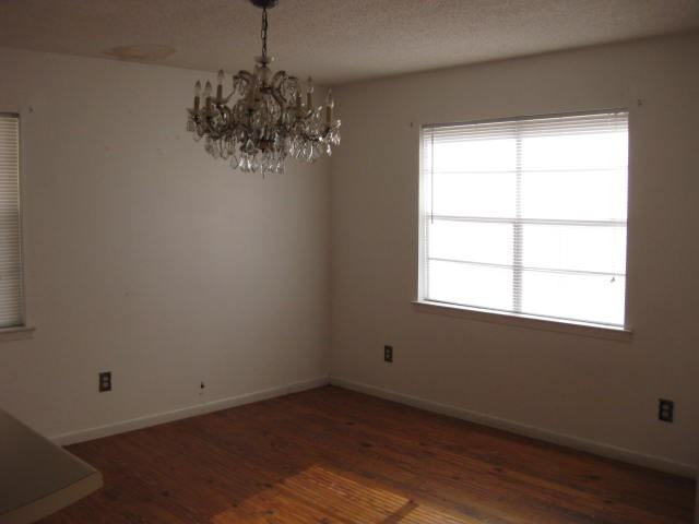 7208 Cottage Hill Rd - Photo 2 of 10