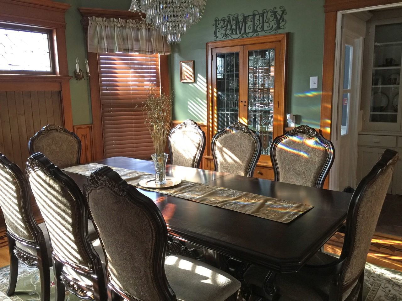 29 Kingsboro Ave - Photo 3 of 13