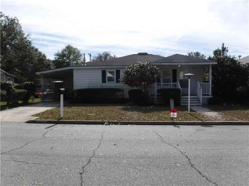 2011 E 59th St - Photo 3 of 22