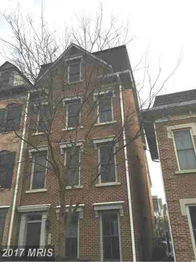 708 Rose Square - Photo 3 of 25