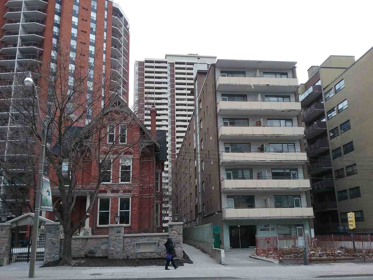 437 Jarvis Street, Toronto, ON M4Y 2G8 1 Bedroom Apartment for Rent