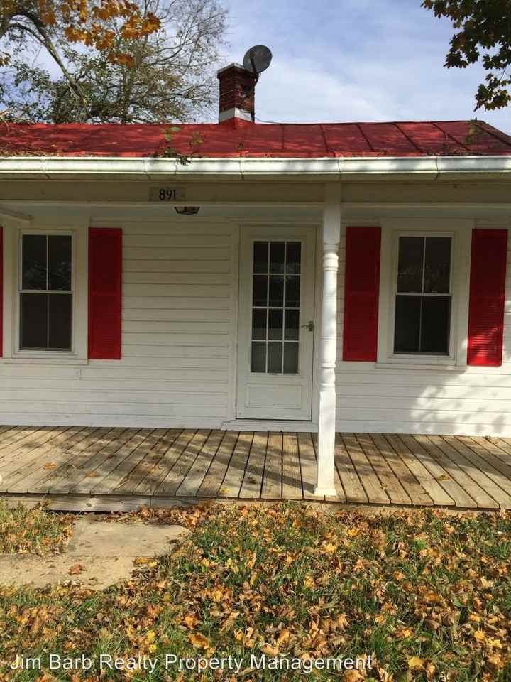 891 Berrys Ferry Rd - Photo 2 of 11