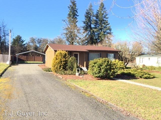 413 2nd Ave NE - Photo 3 of 21