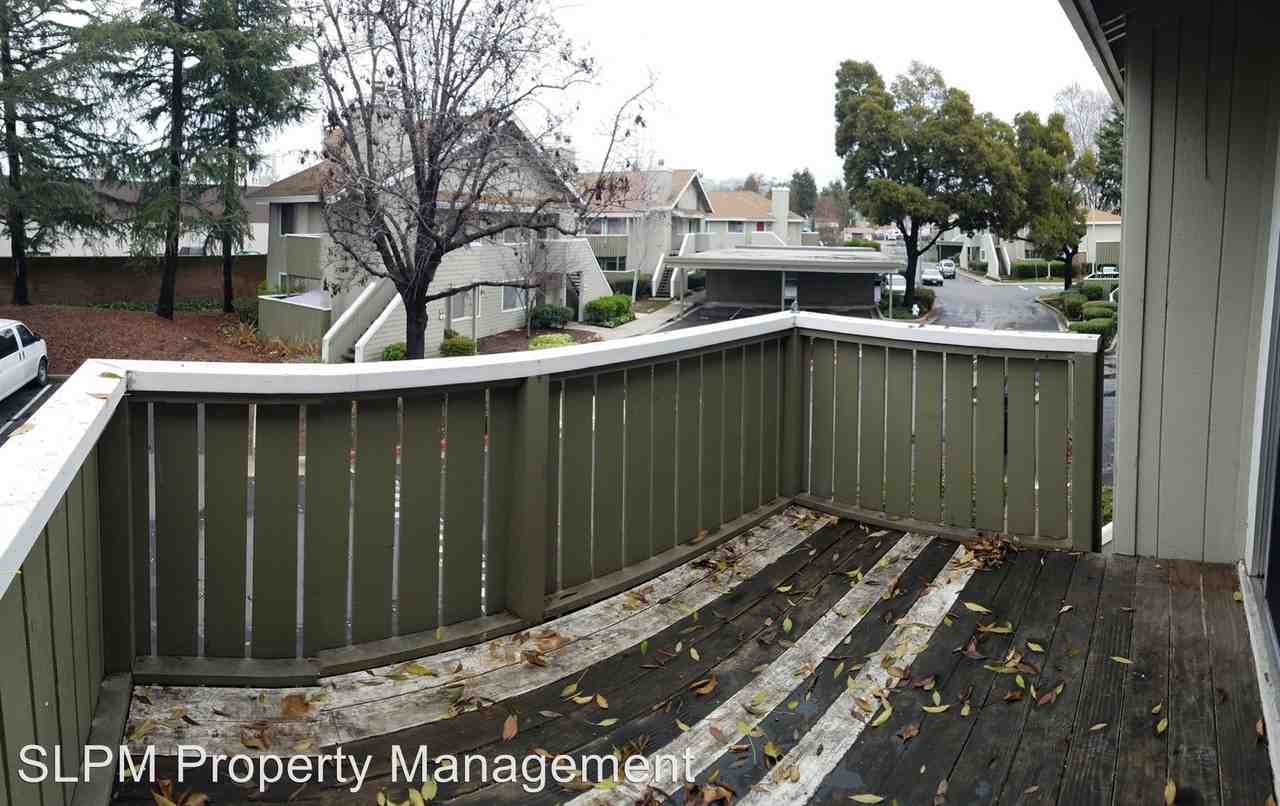 348 Caliente Dr - Photo 2 of 17