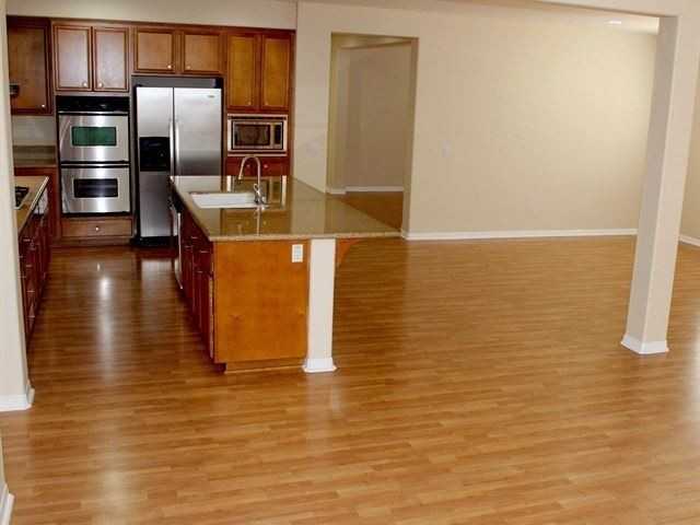 25051 Peppertree Ct - Photo 3 of 30